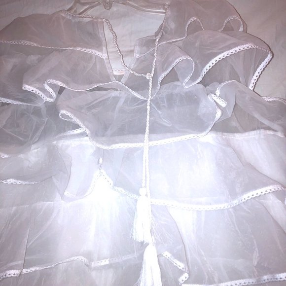 NWT - Seen Worn Kept Embroidered Flutter Top - Picture 4 of 6